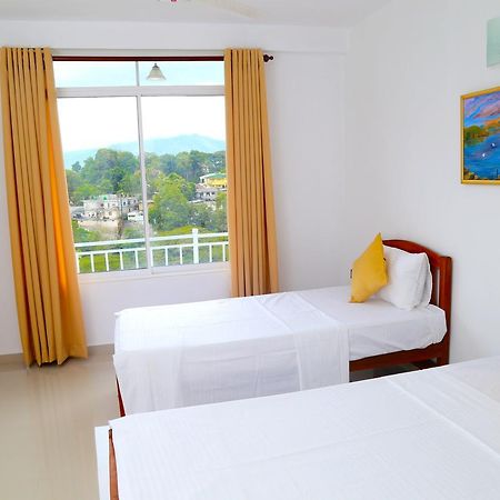 Villa Serene Kandy Exterior photo