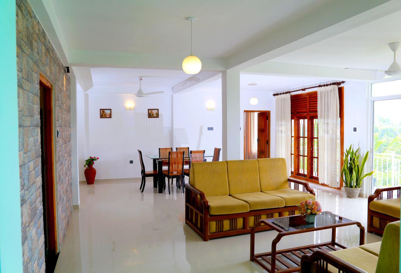 Villa Serene Kandy Exterior photo