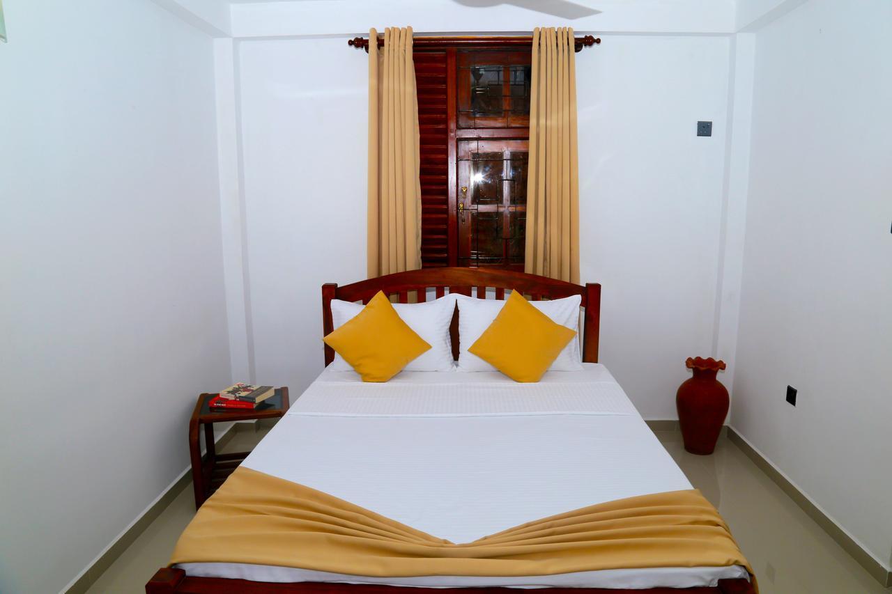 Villa Serene Kandy Exterior photo